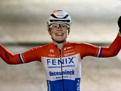 Puck Pieterse se impone con autoridad en el Superprestigio de Ciclocross de Diegem