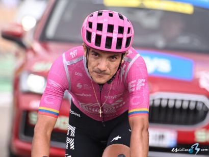 Richard Carapaz, elegido 'supercombativo' del Tour de Francia 2026
