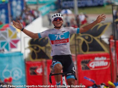 Calderón gana en Jalapa y Muñoz asalta el liderato de la Vuelta a Guatemala en la segunda etapa Calderón gana en Jalapa y Muñoz asalta el liderato de la Vuelta a Guatemala en la segunda etapa