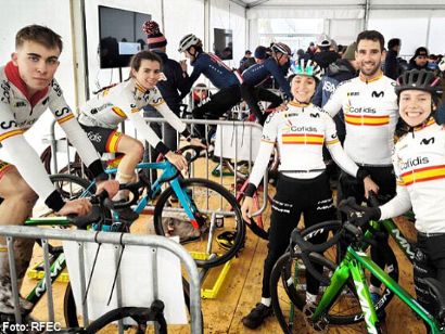 Gran Bretaa se impone en el Team Relay del Mundial de Ciclocross de Lievin; Espaa finaliza octava