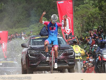 Sergio Arias se impone en Monte Elim y Cristian Rico mantiene el liderato de la Vuelta a Guatemala