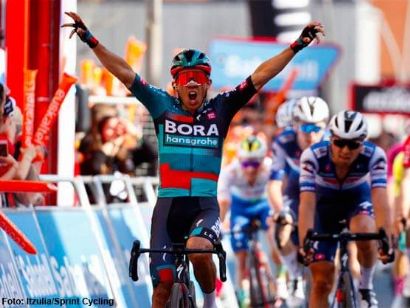 Itzulia-Vuelta al País Vasco: Sergio Higuita gana la 5ª etapa, Jonas Vingegaard sigue líder