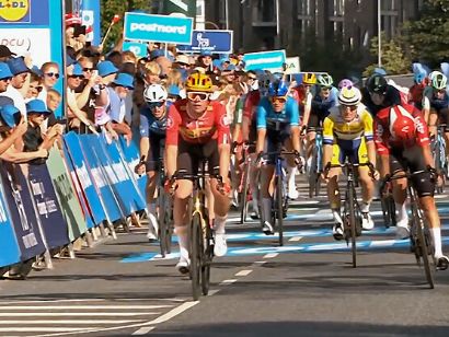 Vuelta a Dinamarca: Soren Waerenskjold se impone al sprint en Gladsaxe y Mads Pedersen conserva el liderato