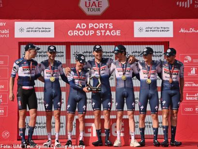 UAE Tour: Soudal-Quick Step gana la crono, Lucas Plapp nuevo líder