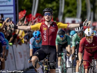 Aniolkowski gana al sprint en Fethiye, Iv�n Sosa conserva el liderato del Tour de Turqu�a