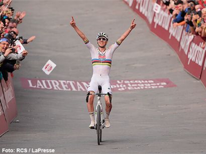 Pogacar parte como favorito en la Strade Bianche ante Van Aert, Pidcock y Seixas [Previa]