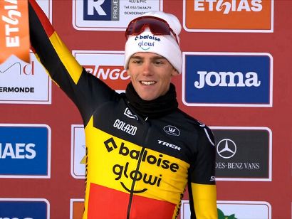 Thibau Nys se impone al sprint en la Copa del Mundo de ciclocross de Dendermonde