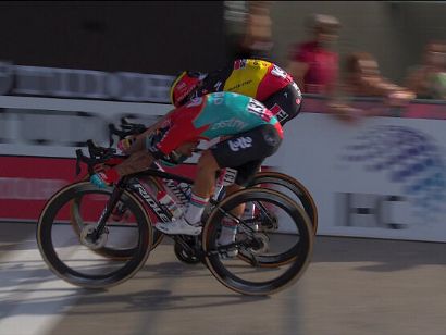 El UAE Tour arranca con el sprint más ajustado de la temporada que gana Tim Merlier