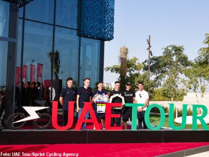 Listado oficial de ciclistas inscritos en el UAE Tour 2023