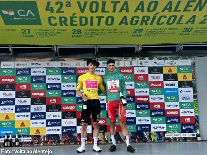 Noah Hobbs impone su velocidad en Moura y se viste de líder en la Vuelta al Alentejo