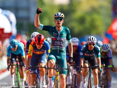 Vuelta a España: Wout van Aert gana en Córdoba, Ben O'Connor sigue de rojo