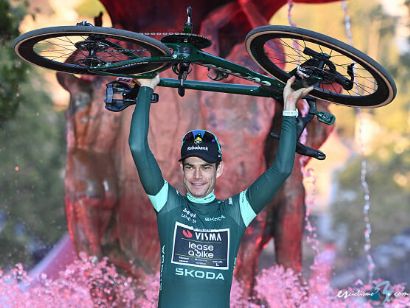 Vuelta a Espa�a: Wout van Aert: "Este maillot salda una cuenta pendiente"