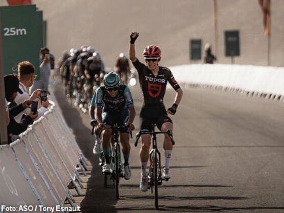 Yannis Voisard conquista la cima de Bir Jaydah y se viste de l�der del AlUla Tour