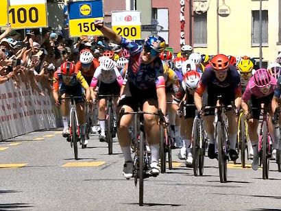 Zoe B�ckstedt gana al sprint en la 3� etapa, Longo Borghini conserva el liderato del Tour de Suiza Femenino