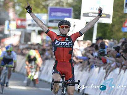 Tour de Omán: Ben Hermans gana la segunda etapa y es líder