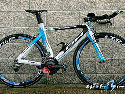 La “cabra” del Xacobeo Galicia preparada para la Volta a Catalunya