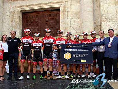 La XXXVI Vuelta a Burgos reivindica el respecto al ciclista con #1m50