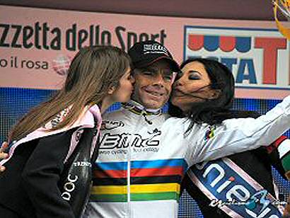 Giro de Italia: Evans vence en la séptima etapa y Vinokourov recupera el liderato