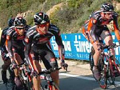 Volta a Catalunya: El Caisse d´Epargne se adjudica la victoria en la crono por equipos y Karpets es el primer líder