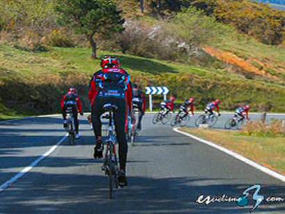 El equipo Caisse d´Epargne, dispuesto para la Vuelta a Suiza