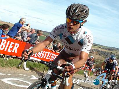 Vuelta al País Vasco: Carlos Betancur: "Tengo que sufrir en estas carreras"