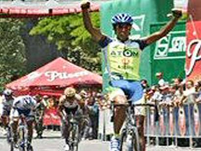 Vuelta a Colombia: Carlos Andrés Ibáñez se adjudicó la novena etapa