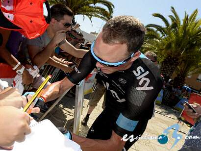 Chris Froome inicia la cuenta atrás para la Vuelta a Andalucía, donde estará con Zandio y Nieve