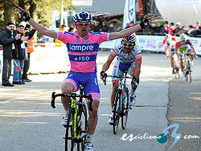 Giro de Cerdeña: Damiano Cunego, nuevo líder tras vencer en la segunda etapa