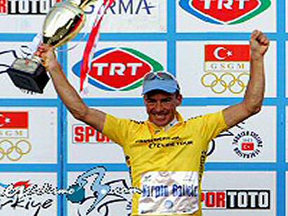 David García logró finalmente la victoria en la Vuelta a Turquía y Alberto Benítez fue segundo