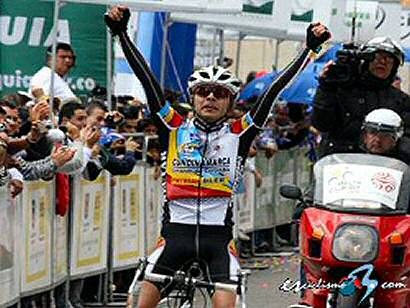 Vuelta a Colombia: Diego Calderón gana en Bogotá y Sevilla sigue líder