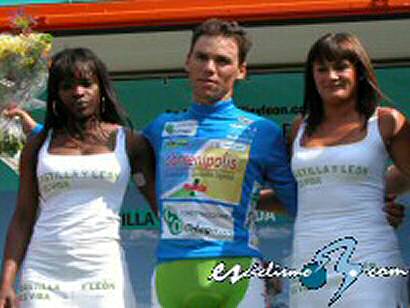 Vuelta a Burgos: Eloy Teruel salvaguarda su maillot azul de líder de las Metas Volantes