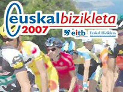 Euskal Bizikleta: Suspendido el segundo sector de la segunda etapa debido a un fuerte temporal