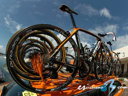 Tour de Pekín: Euskaltel-Euskadi parte hacia China para correr su última carrera