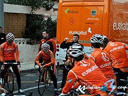 Samuel Sánchez, al frente del Euskaltel-Euskadi en la Lieja-Bastoña-Lieja