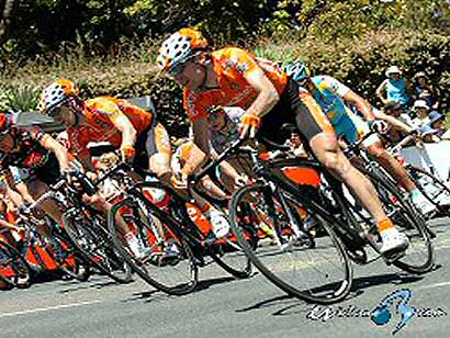 Tour Down Under: El Euskaltel Euskadi llega a Australia tras más de 20 horas de avión