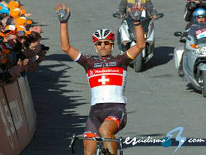 Fabian Cancellara gana con una gran exhibición el E3 Harelbeke