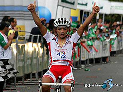 Vuelta a Colombia: Duarte gana en Manizales y Henao mantiene el liderato