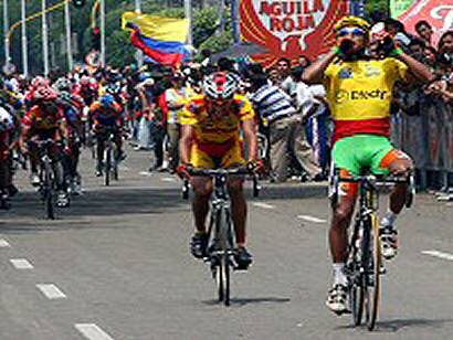 Vuelta a Colombia: Félix Castro vence en la segunda etapa y Botero sigue líder