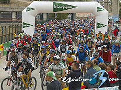 Los amantes del MTB tienen una cita obligada en la maratón “El Corte Inglés” de Festibike 2008