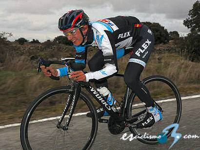 Tres ciclistas del Flex-Fundación Alberto Contador correrán la París-Roubaix Junior
