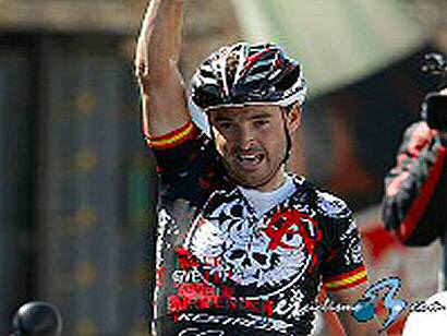 Vuelta a Asturias: Mancebo se enfunda el maillot de lder tras ganar la cuarta etapa (Clasif.)