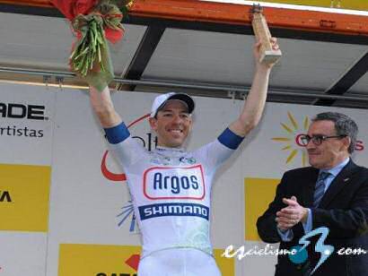 Volta a Catalunya: Francoise Parisien gana la quinta etapa y Daniel Martin sigue lder