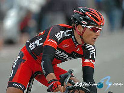 Greg Van Avermaet se adjudica la París-Tours tras una carrera muy combatida