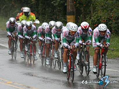 Sergio Luis Henao, primer líder de la Vuelta a Colombia 2010