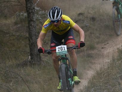 Copa Caja Rural BTT: Javier Sein y Corina Mesplet se imponen en Falces