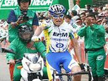 Vuelta a Colombia: Javier González se lleva la tercera etapa y Libardo Niño sigue líder
