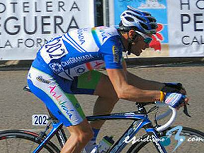Vuelta a Castilla y León: Antonio Cabello: "Hemos vuelto a intentarlo desde muy lejos"