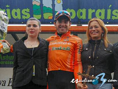 Vuelta a Asturias: Izaguirre dice que salir y llegar a tope fue la clave para ganar la crono