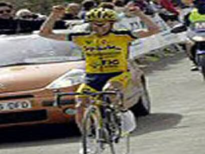 Jorge Ferrío se impone en la segunda etapa de la Vuelta a La Rioja y Javier Pascual sigue de líder
