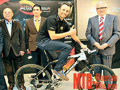 José Antonio Hermida presenta en Córdoba la Andalucía Bike Race 2012